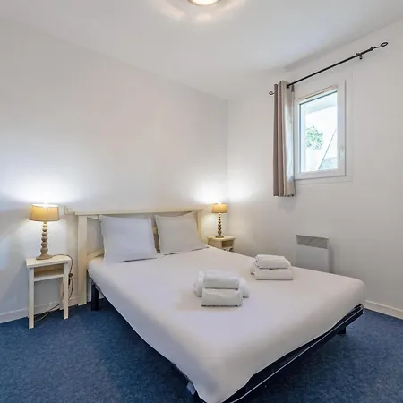 Near The Beach In The Finistere Apartment